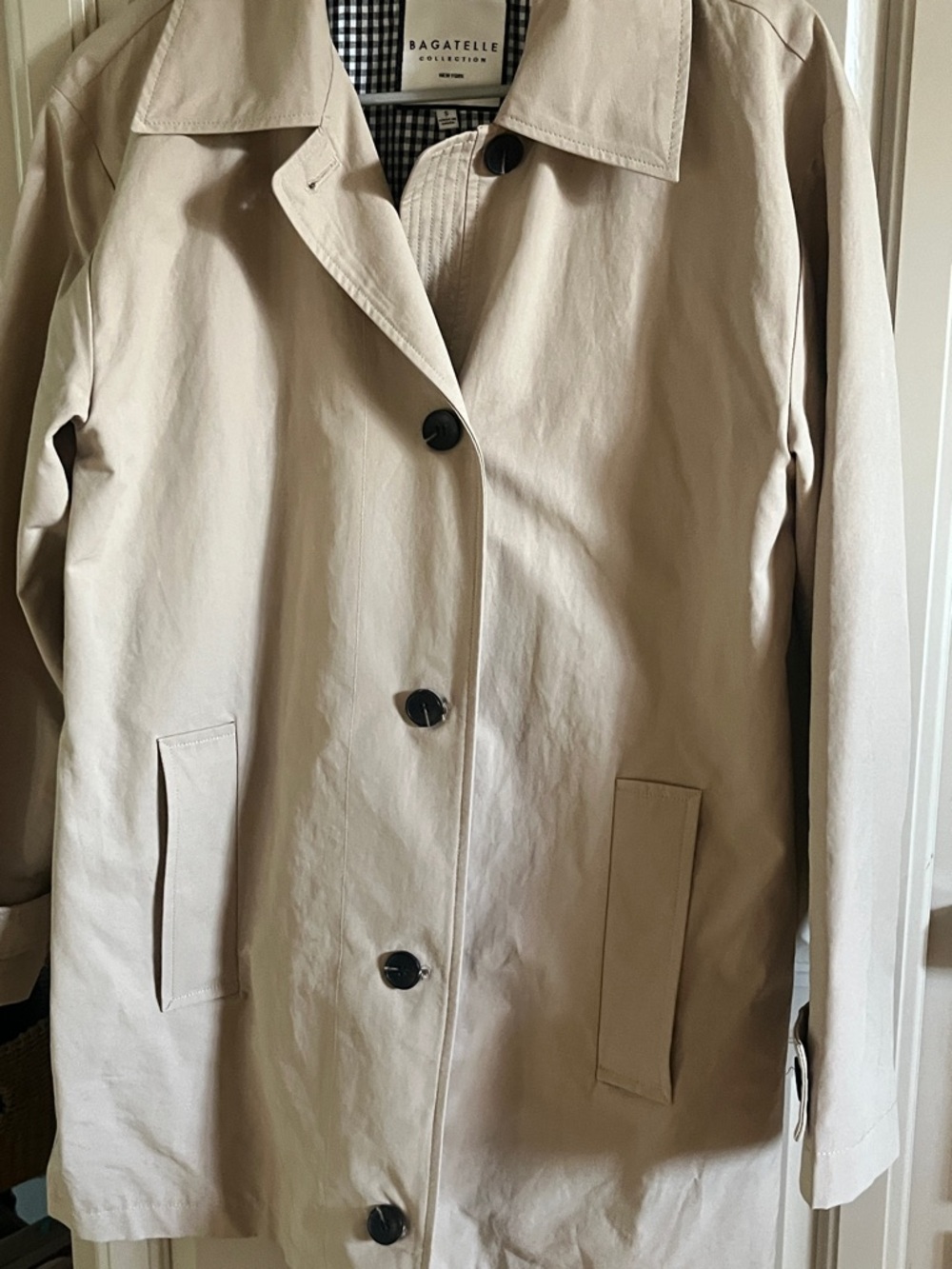 Bagatelle Light Beige Single-Breasted Trench Coat